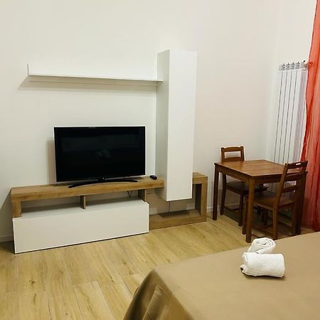 Easy Room Italy Rogoredo Milan Bagian luar foto